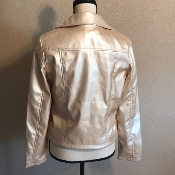 ⭐️ Cute faux leather moto jacket ⭐️ - Picture 5 of 5